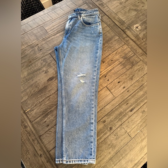 Frank & Oak Billie Relaxed Jeans, size 27. - Picture 2 of 9